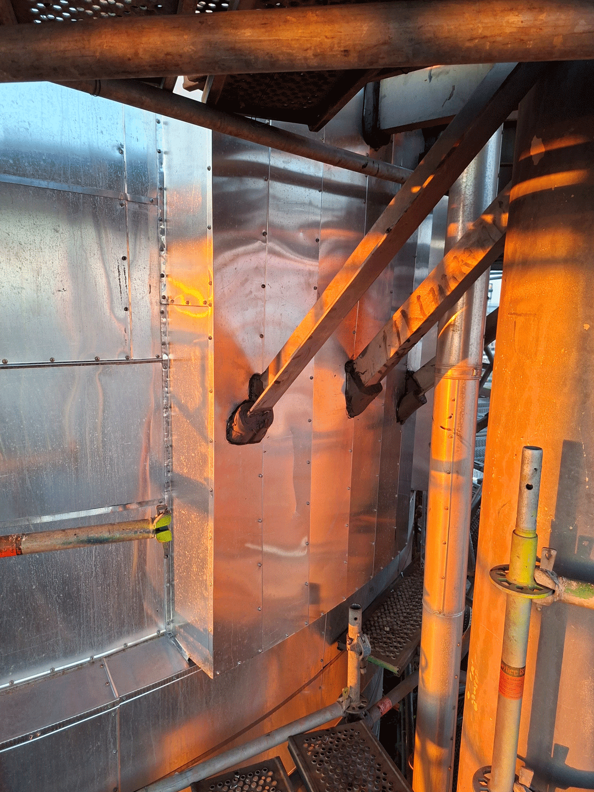 Chabel Thermo Protect als afdichting op bordes steunen
